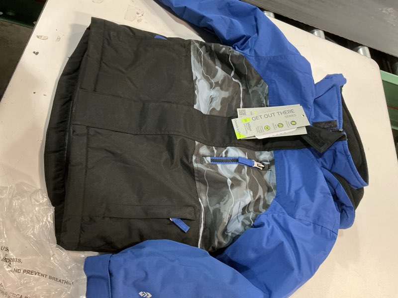 Condition photo showing Good Condition for boys summit snowboard jacket size xs