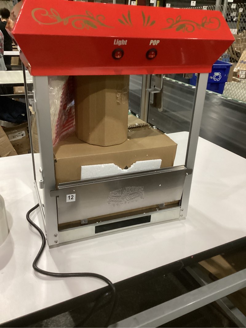 Condition photo showing New/Like New for Great Northern Popcorn Company Red 6 oz. Ounce Foundation Old-Fashioned Movie Theater Style Popcorn Popper