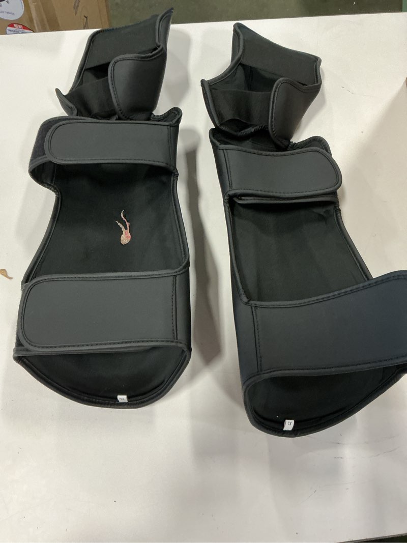 Condition photo showing As Is for Raytos products size XL 