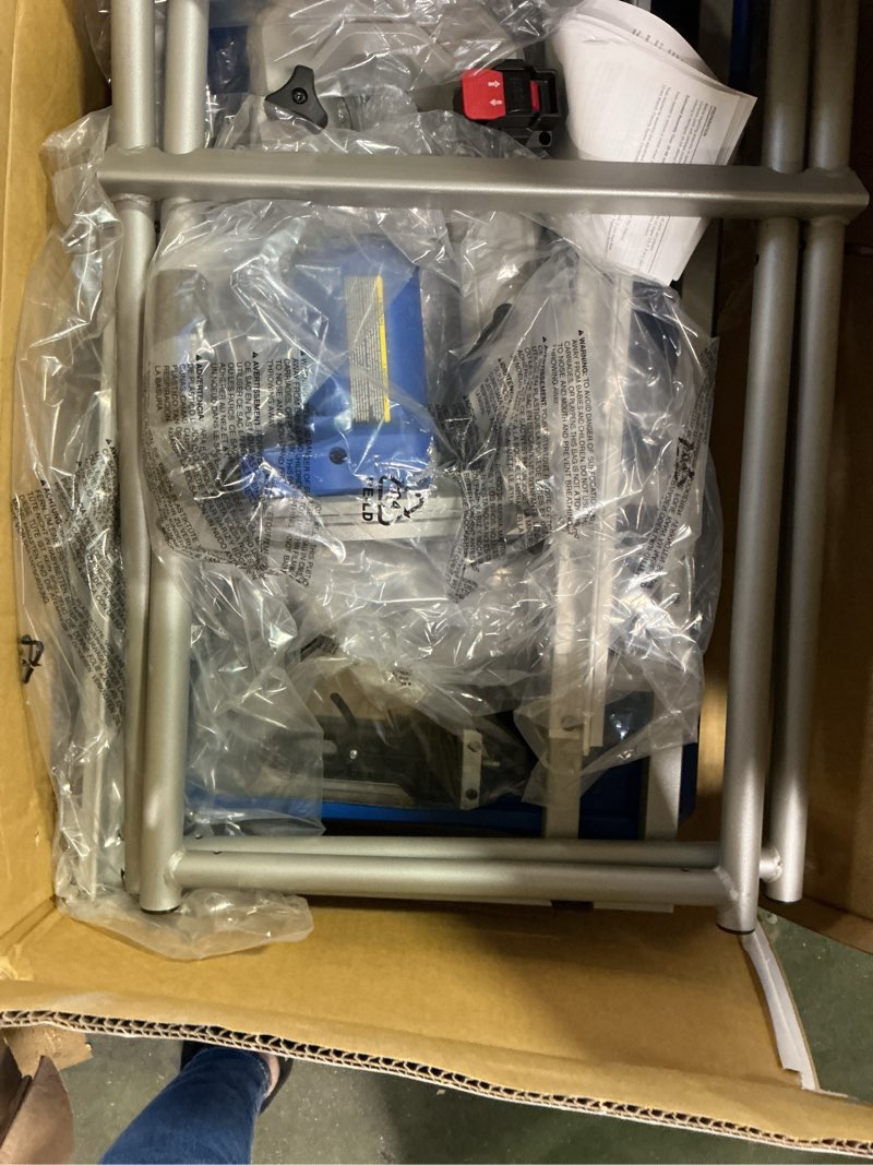 Condition photo showing Good Condition for Kobalt 10-in 15-Amp Portable Jobsite Table Saw