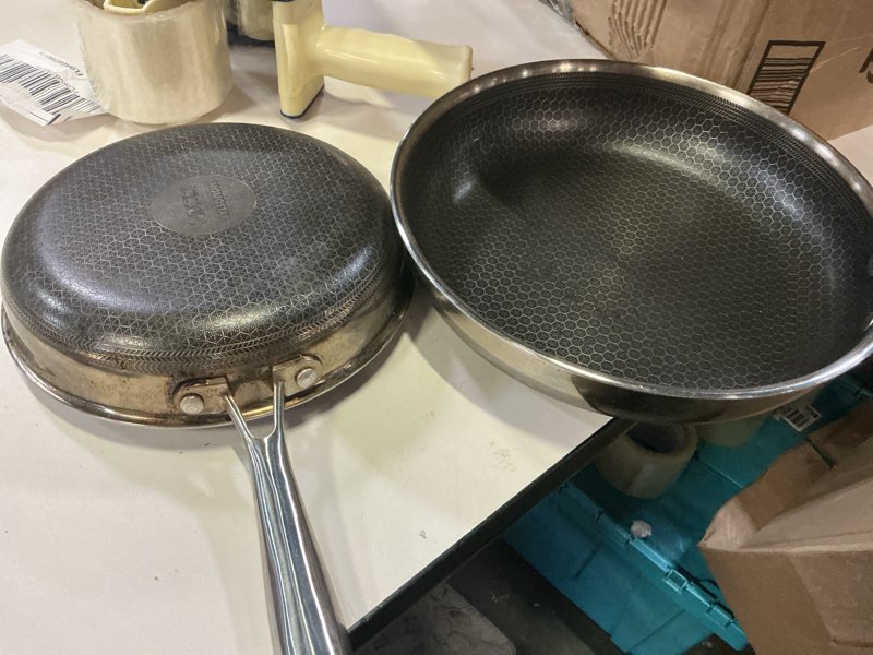 Condition photo showing As Is for cooks standard 3 piece 8 10 and 12 inch multi ply clad stainless steel nonstick frying pan set with tempered glass lid