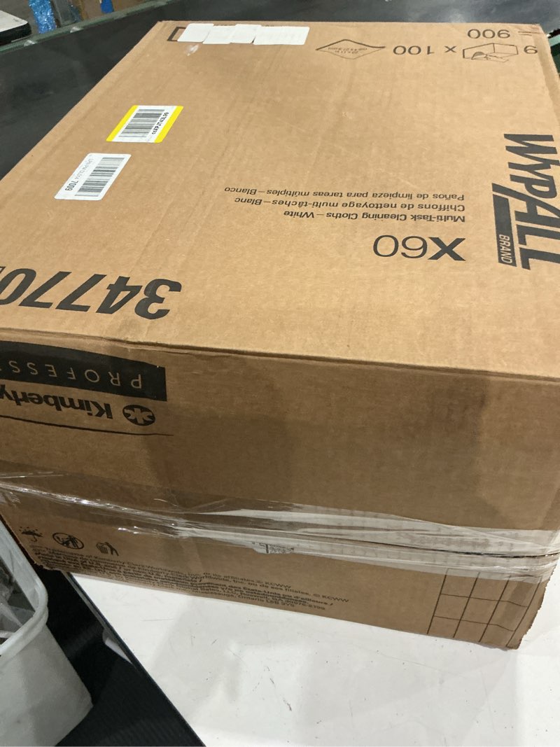 Condition photo showing As Is for 12.5 in. x 10 white x 60 cloths, quarter fold, 70/pack, 9 packs/count
