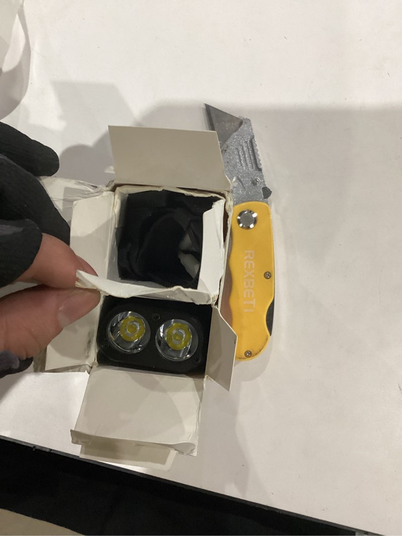 Condition photo showing Good Condition for bike light front and back usb rechargeable super bright headlight and free rear light set for your bicycle, easy install and quick release, fits all bicycles