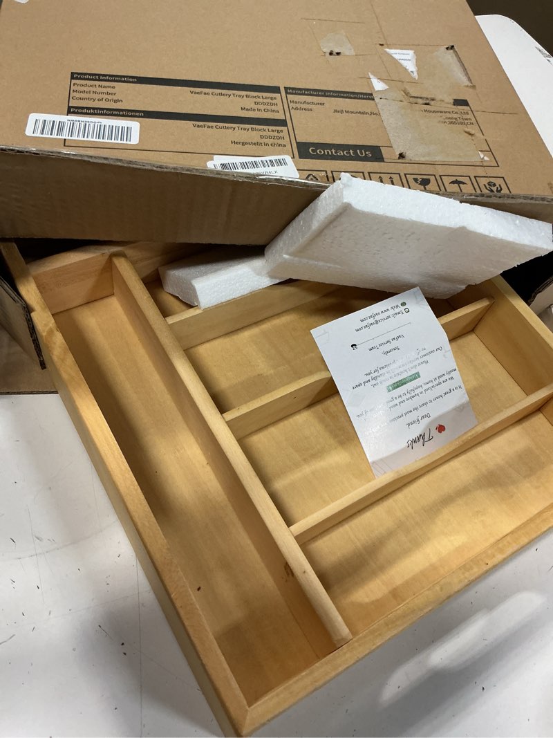 Condition photo showing Good Condition for vaefae extra large kitchen utensil holder, bamboo silverware drawer organizer, expandable cutlery organizer with knife block, multifunctional drawer divider 17.91" to 31.1" wide
