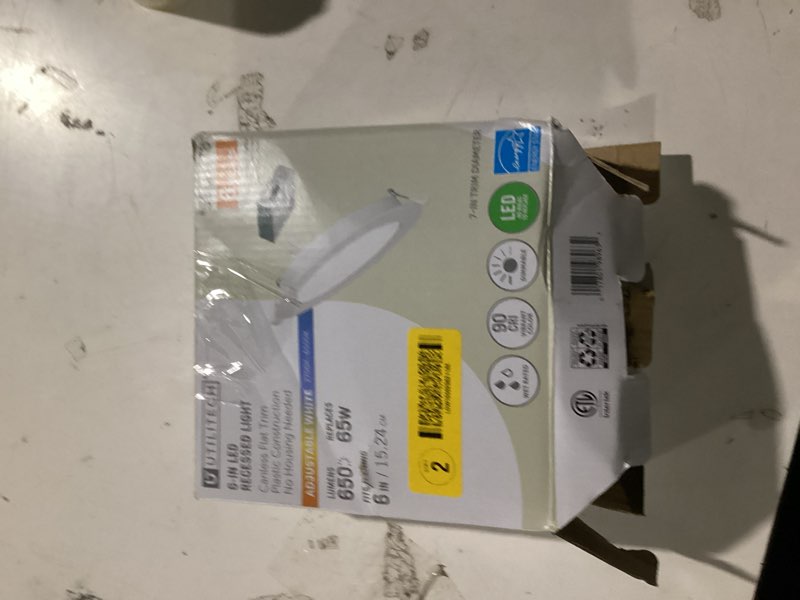 Condition photo showing As Is for utilitech white 6-in 650 -lumens switchable white round dimmable led canless wet rated recessed downlight