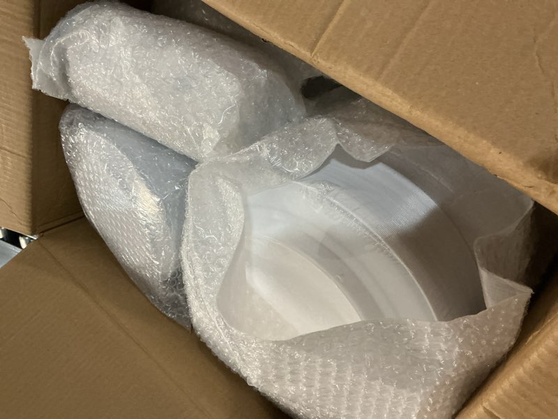 Condition photo showing New/Like New for Goodluck 700 Piece Silver Plastic Dinnerware Set for 100 Guests, Disposable Plates for Party, Include: 100 Dinner Plates, 100 Dessert Plates, 100 Pre Rolled Napkins with Silverware, 100 Cups Silver 700 Piece (100 guests)