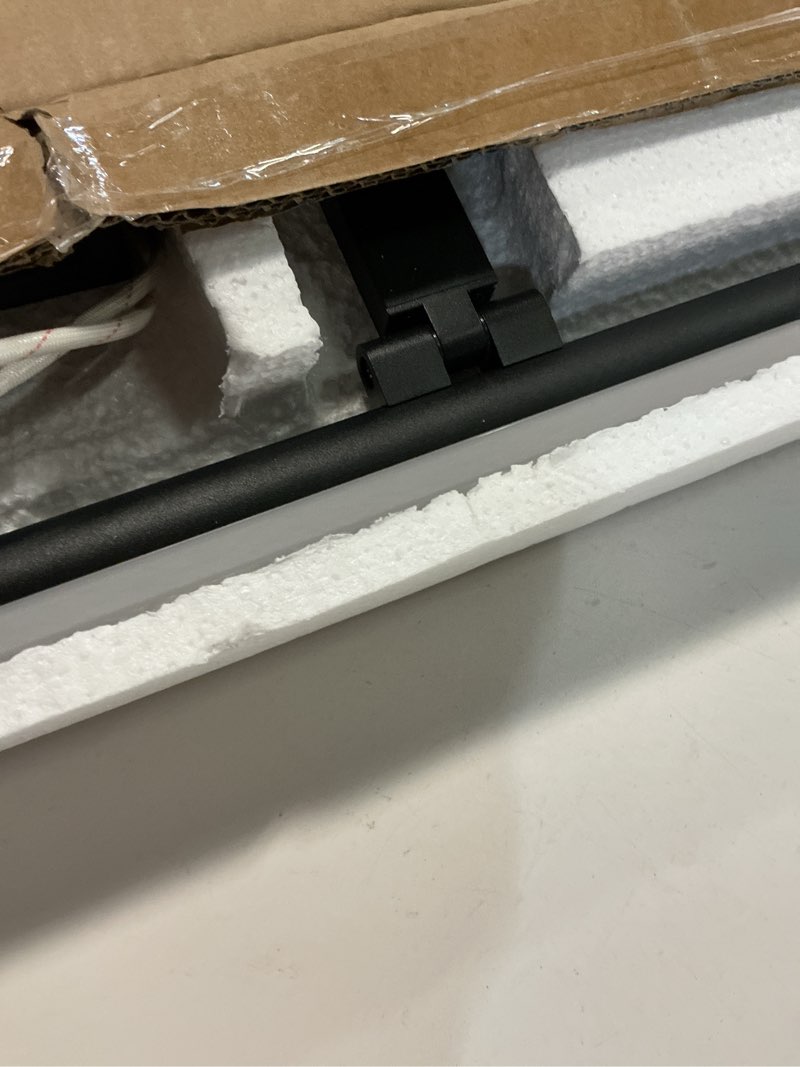 Condition photo showing Good Condition for 24 Inch LED Bathroom Vanity Light (3000K/4000K/6000K, Dimmable), Black Modern Bathroom Light Fixture Over Mirror, Vanity Light Bar for Bathroom with Angle Adjustable Black 24 inch