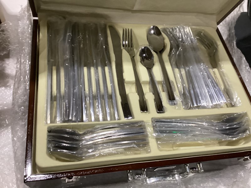 Condition photo showing New/Like New for belleek occasions 72-piece cutlery set - polished 18/10 stainless steel flatware set - dishwasher safe utensils with wooden utensil organizer