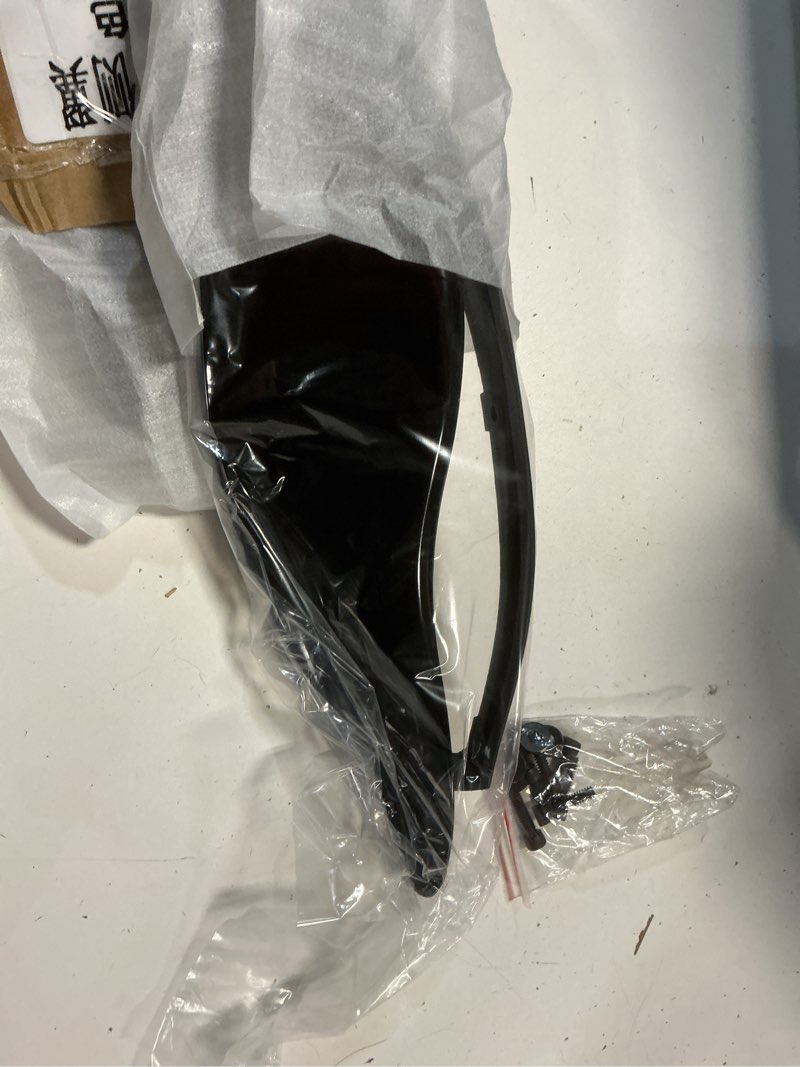 Condition photo showing Good Condition for psler adjustable fairing air deflectors side shield for touring, black | side wing windshield fits electra glide, street glide & trike models 2014-2023.