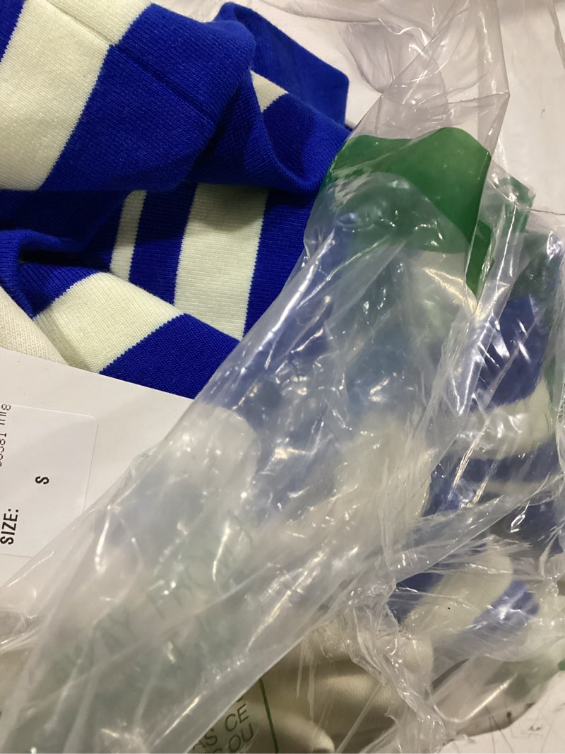 Condition photo showing Good Condition for Pro Standard NBA womens Womens Nba Retro Classics Brushed Back French Terry Crewneck Sweatshirt DETROIT PISTONS Small Eggshell/Royal Blue