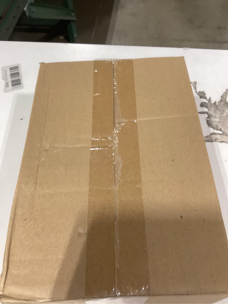 Condition photo showing New/Like New for Soulchen 3 Pcs White Ceramic Christmas Tree Figurines 5.9 in-7.5 Inch White Christmas Tree Decor Terracotta Desk Table Centerpieces for Mantle Vintage Shelf Living Room Bedroom Cabinets Fireplace