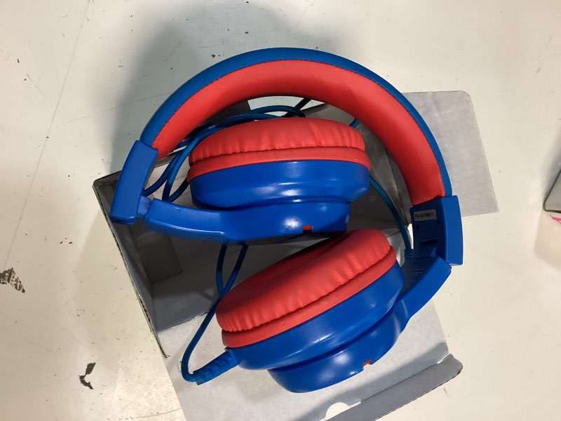 Condition photo showing Good Condition for iclever kids headphones for school travel, safe volume limited, hd mic stereo sound over-ear girls boys headphones for kid, funshare foldable 3.5mm wired for ipad computer, hs19 blue