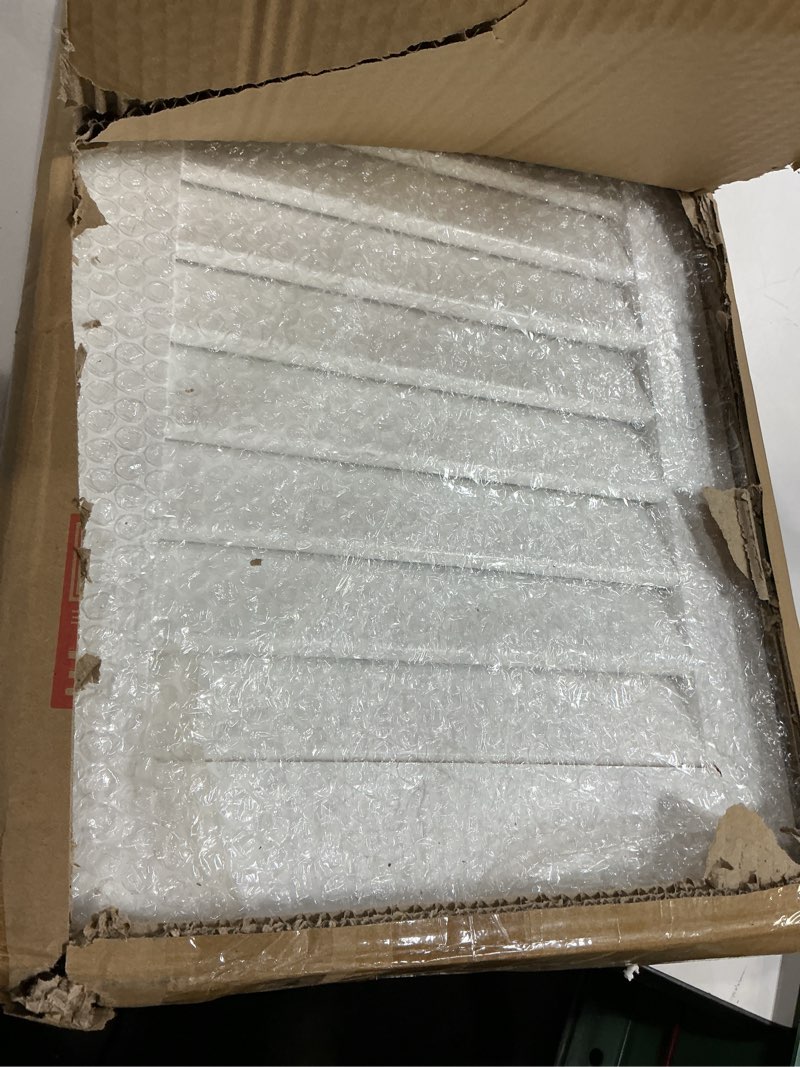 Condition photo showing Good Condition for SOFE Wood Short Room Divider 3 Panel, 2.6 Ft Tall Shutters Folding Divider for Room Separation, White Room Partitions and Dividers Freestanding, Foldable Wall for Home Bedroom Office