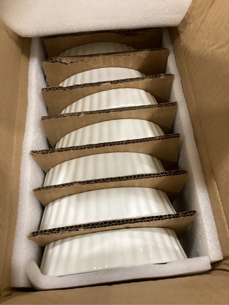Condition photo showing Good Condition for foraineam set of 8 pieces porcelain ramekins, 6 ounce oval creme brulee ramekin dishes 6 x 4-1/4 x 1-1/4 inch baking ramekins set