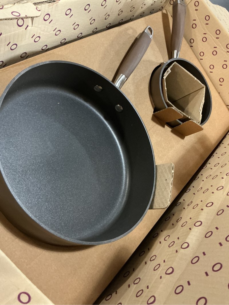 Condition photo showing Good Condition for Anolon Advanced Home Hard Anodized Nonstick Cookware/Pots and Pans Set, 9 Piece - Bronze 9-Piece Bronze