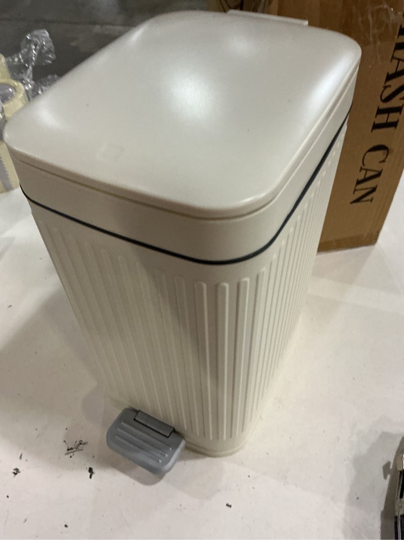 Condition photo showing Good Condition for rejomiik small bathroom trash can with lid slim soft close garbage can step wastebasket container trash bin for office bedroom kitchen living room (1.9 gallon cream)