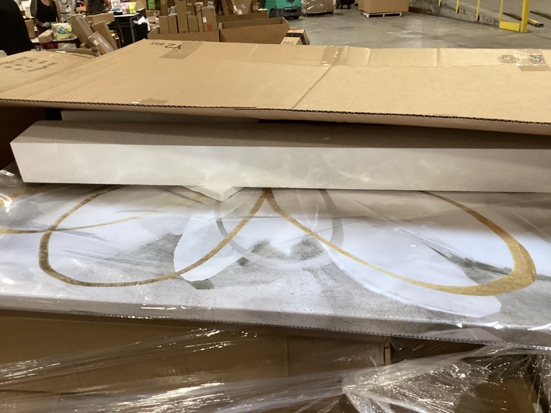 Condition photo showing Good Condition for souguan flower wall room decor gold decoration white flower artwork for living room office dining room 24x48 inch 48"l x 24"w white