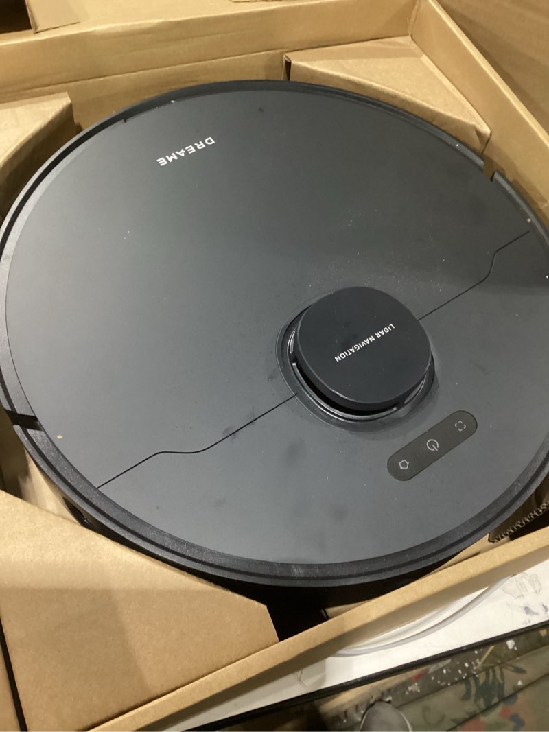 Condition photo showing Good Condition for Used not tested DREAME L40 Ultra Gen 2 Robot Vacuum and Mop with 25,000Pa Suction, Extendable Side Brush and Mop, All-in-One Self-Emptying & Cleaning Dock, Voice & App Control, Black L40UltraGen2-Black