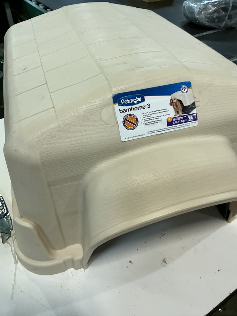 Condition photo showing Good Condition for aspen pet petbarn 3 dog house