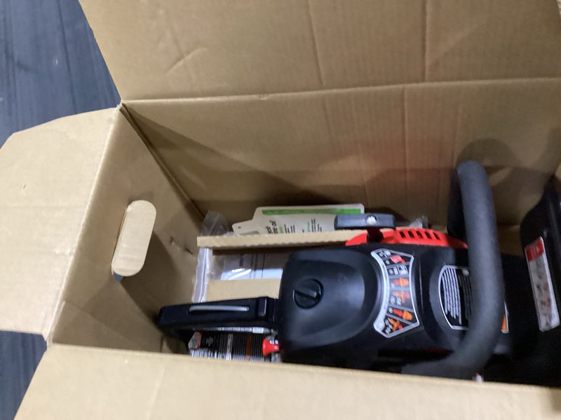 Condition photo showing Good Condition for craftsman cmxgsamy462s 20 in. 46 cc gas chainsaw