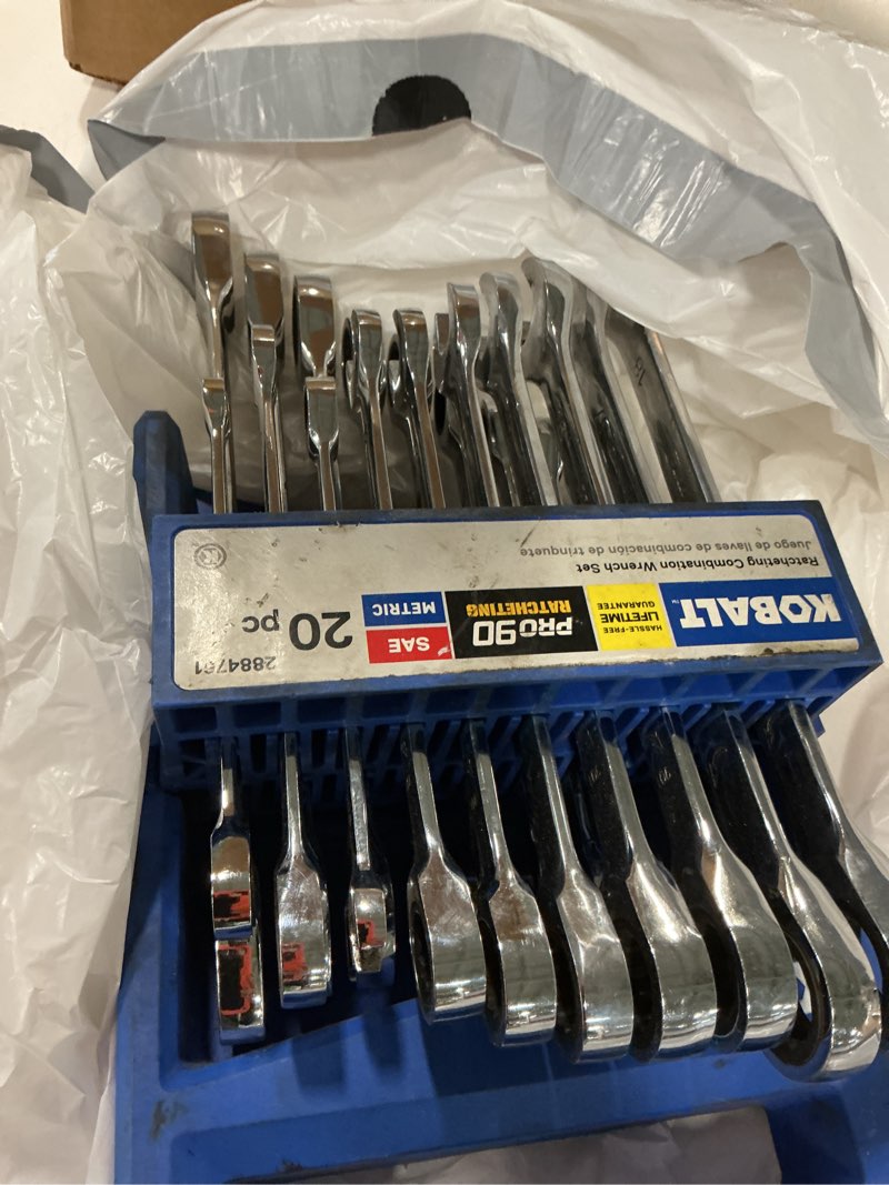 Condition photo showing Good Condition for Kobalt 18-Volt Lithium Ion Cordless Tool Battery Model# K18-LB15A #0352546