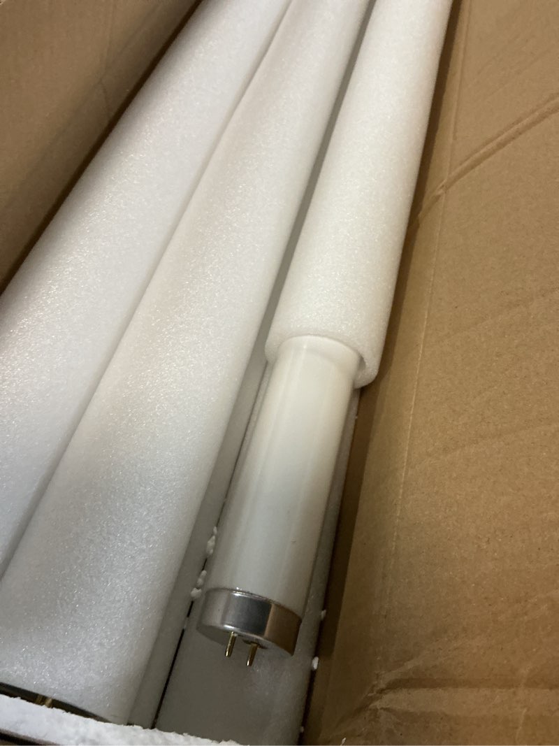 Condition photo showing Good Condition for (6pack) t12 4ft fluorescent bulb,f40t12/cw 40w 48inch light tube,4100k cool white,replaces f40t12/cw/supreme,f40cwx,medium bipin(g13) base, 2600 lumens