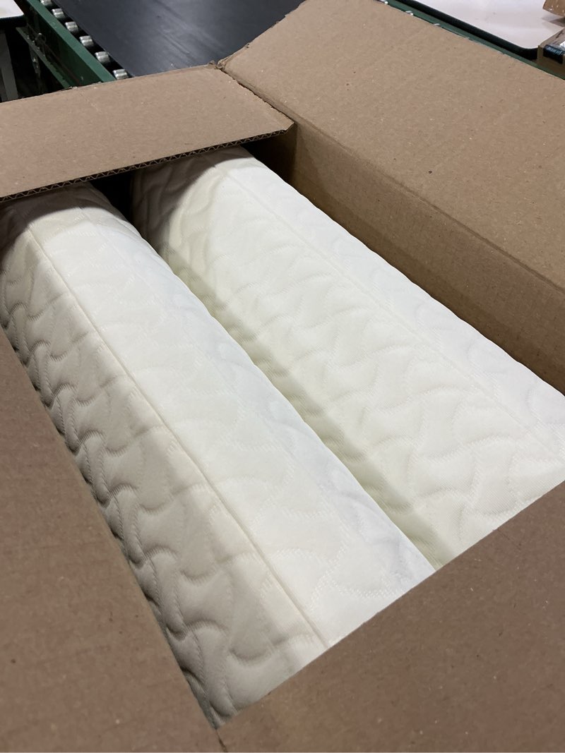 Condition photo showing Good Condition for tempur-pedic tempur-cloud pillow, standard-2-pack, standard, white 2 count