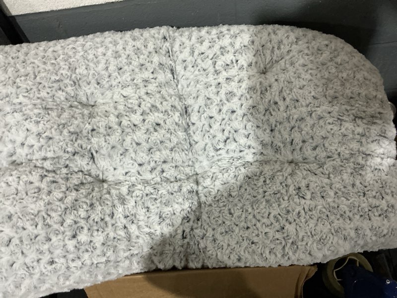 Condition photo showing As Is for washable dog bed medium size dog crate bed plush pet mat 29"x21" gray