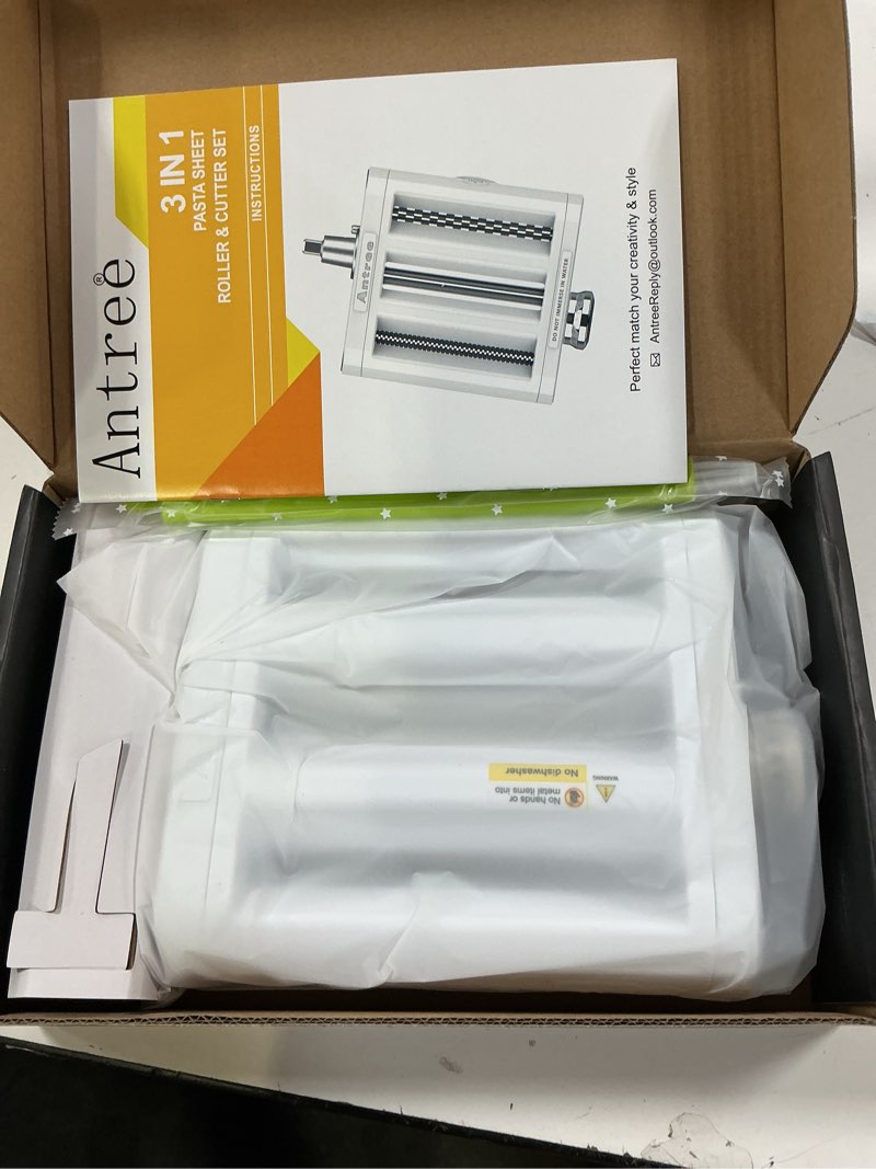 Condition photo showing Good Condition for antree pasta maker attachment 3 in 1 set for kitchenaid stand mixers included pasta sheet roller, spaghetti cutter, fettuccine cutter maker accessories and cleaning brush white