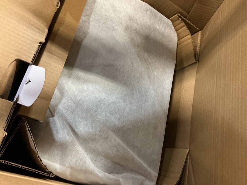 Condition photo showing Good Condition for tramontina 13 gal step trash can  stainless steel