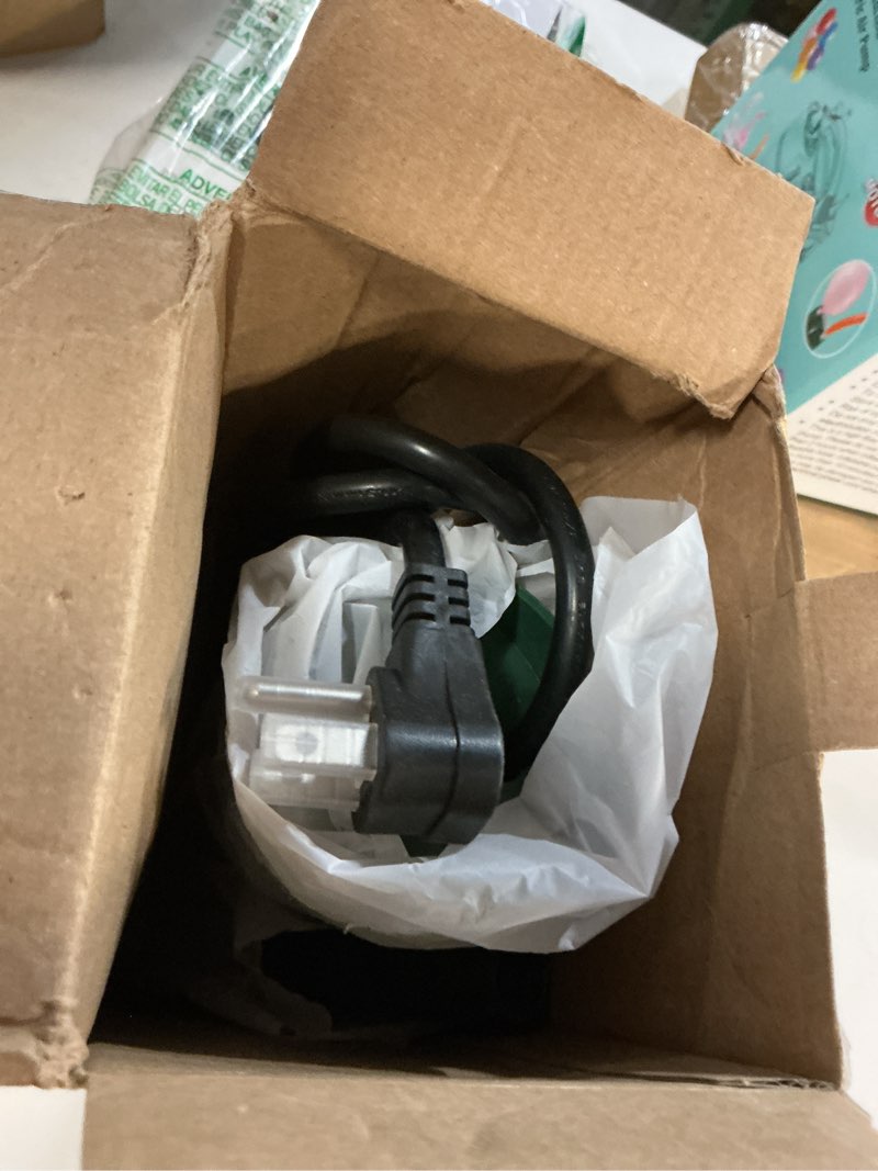 Condition photo showing Good Condition for cccei gfci outdoor power strip weatherproof with stake, waterproof extension cord with multiple outlets, christmas exterior garden decor, yard, camping, 4 plugs, surge protector 6ft, green. 6ft green