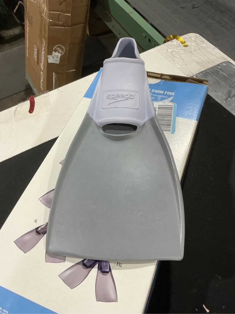 Condition photo showing New/Like New for Speedo Unisex-Adult Swim Training Fins Rubber Long Blade White/Grey SIOC Large