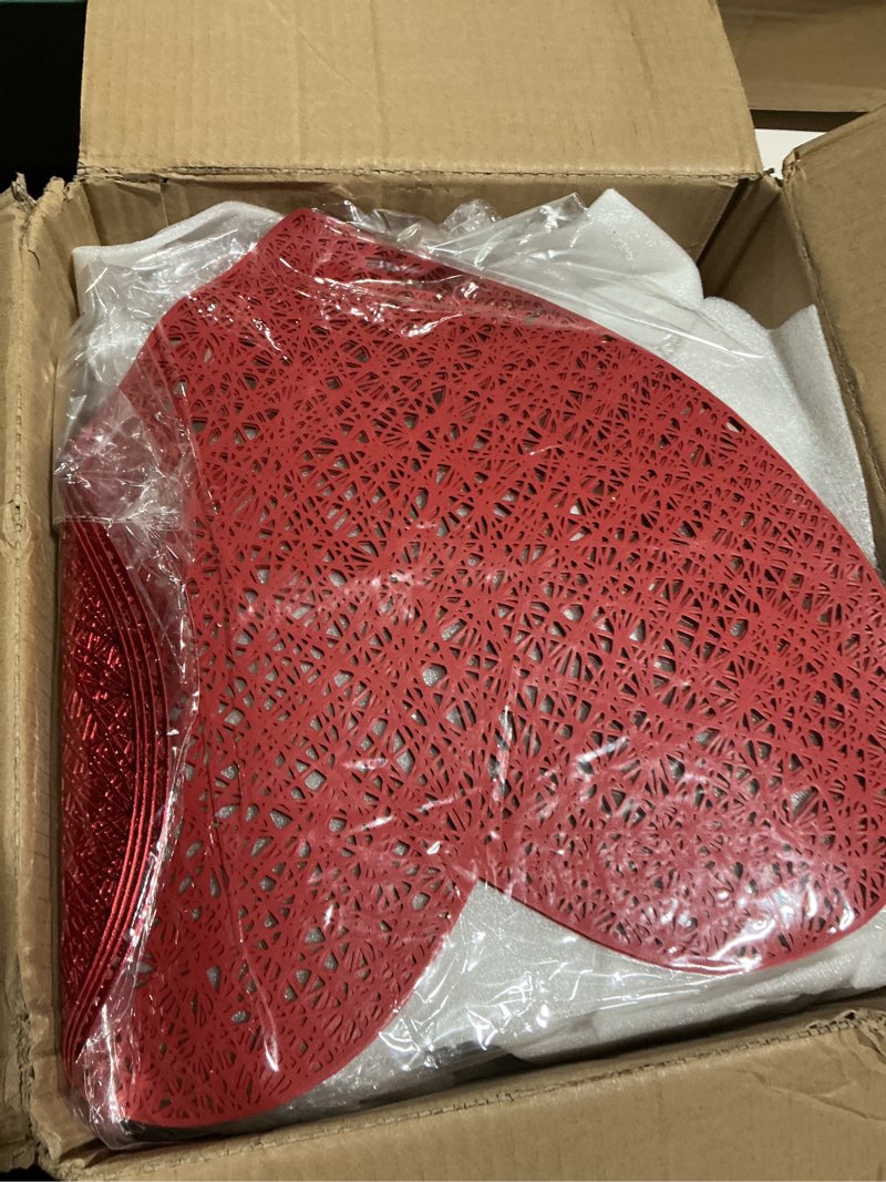 Condition photo showing Good Condition for Jinei 16 Pcs Valentine‘s Day Tableware Set Include Large Pink Heart Ceramic Flat Plates White Dinner Ceramic Plates Red Heart Dish Bowls and Place Mats for Wedding Anniversary Party Decorations