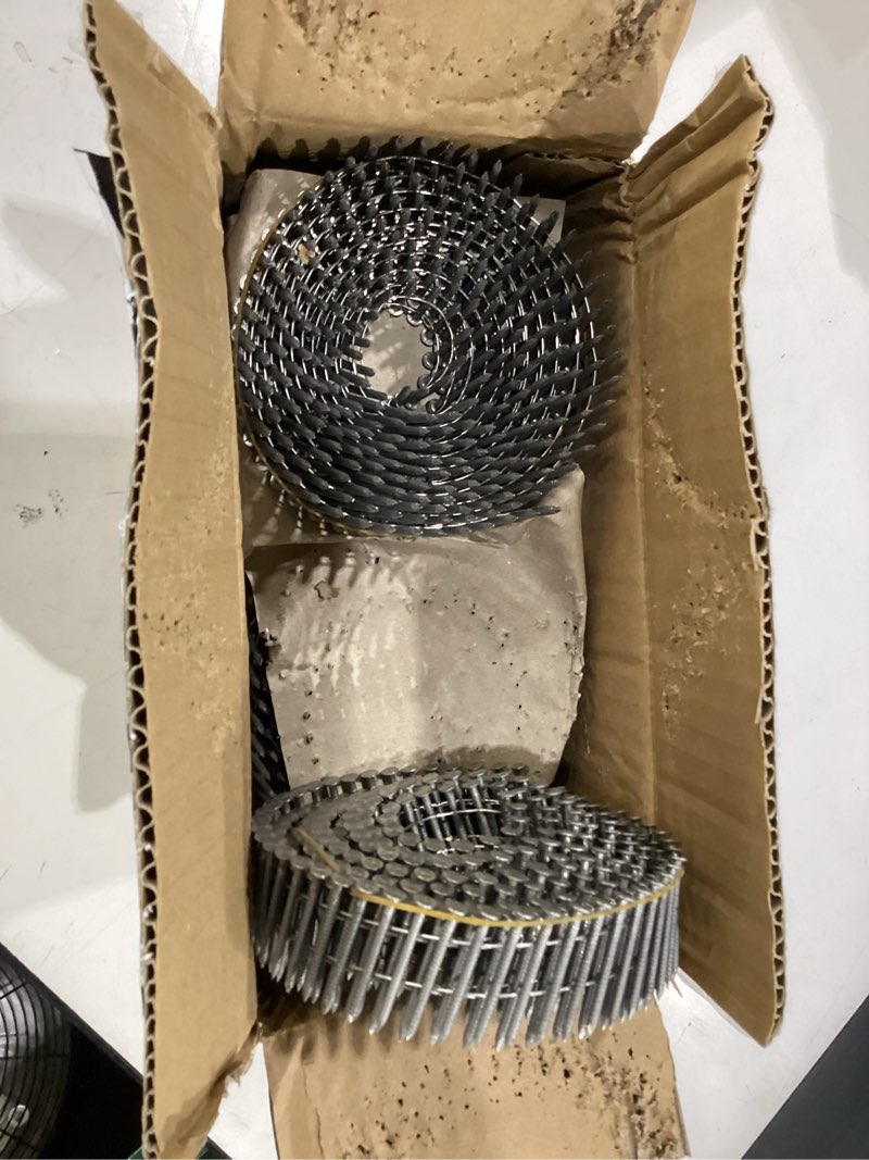 Condition photo showing New/Like New for ?findmall 1200 count 1-1/4-inch x .090-inch ring shank 304 stainless steel 15-degree siding nails