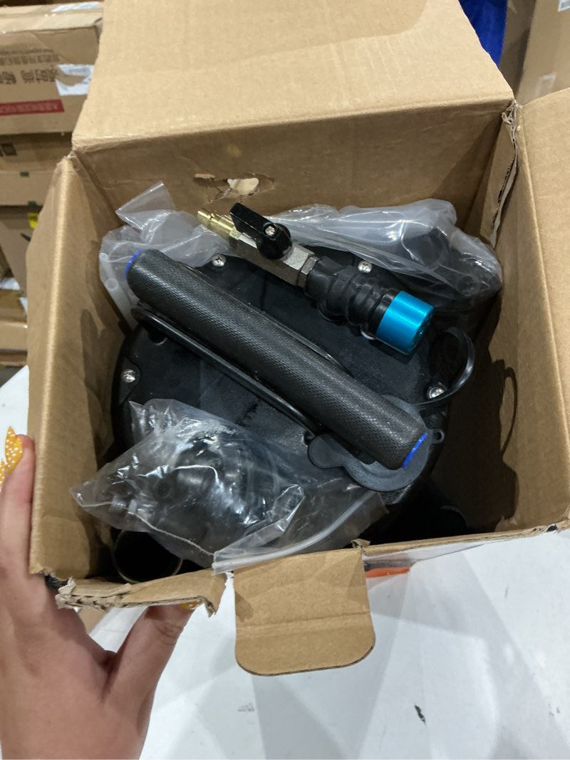 Condition photo showing As Is for four uncles oil extractor - vacumm fluid extractor with pump tank remover & tubes for oil change and a hose for brake bleeding 6.5l manual/pneumatic