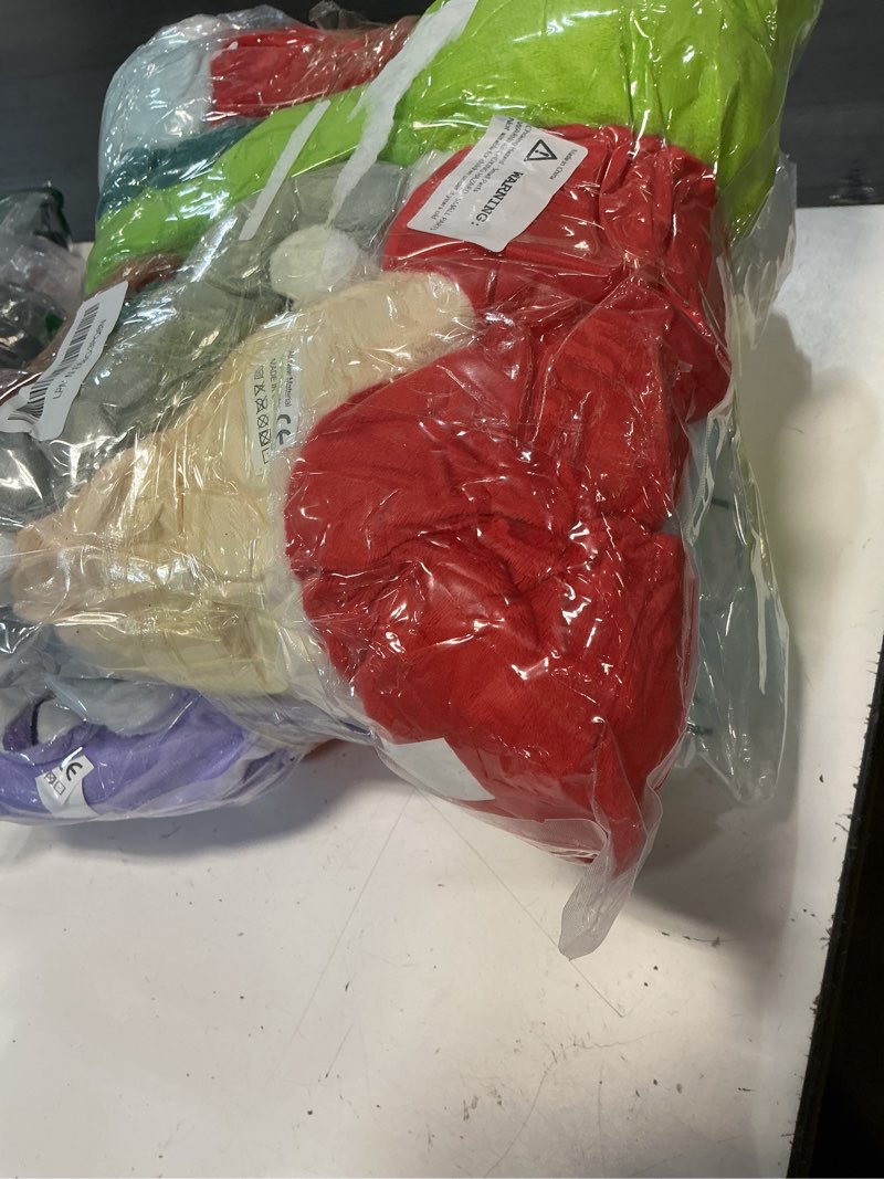 Condition photo showing New/Like New for (26pc) letter plush, 26-letter series plush, a-z letter games, interesting stuffed doll soft pillow decoration, holiday and birthday gifts for children and friends' families.