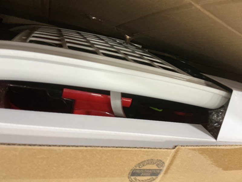 Condition photo showing Good Condition for VTech Smart Shots Sports Center (Frustration Free Packaging), Red