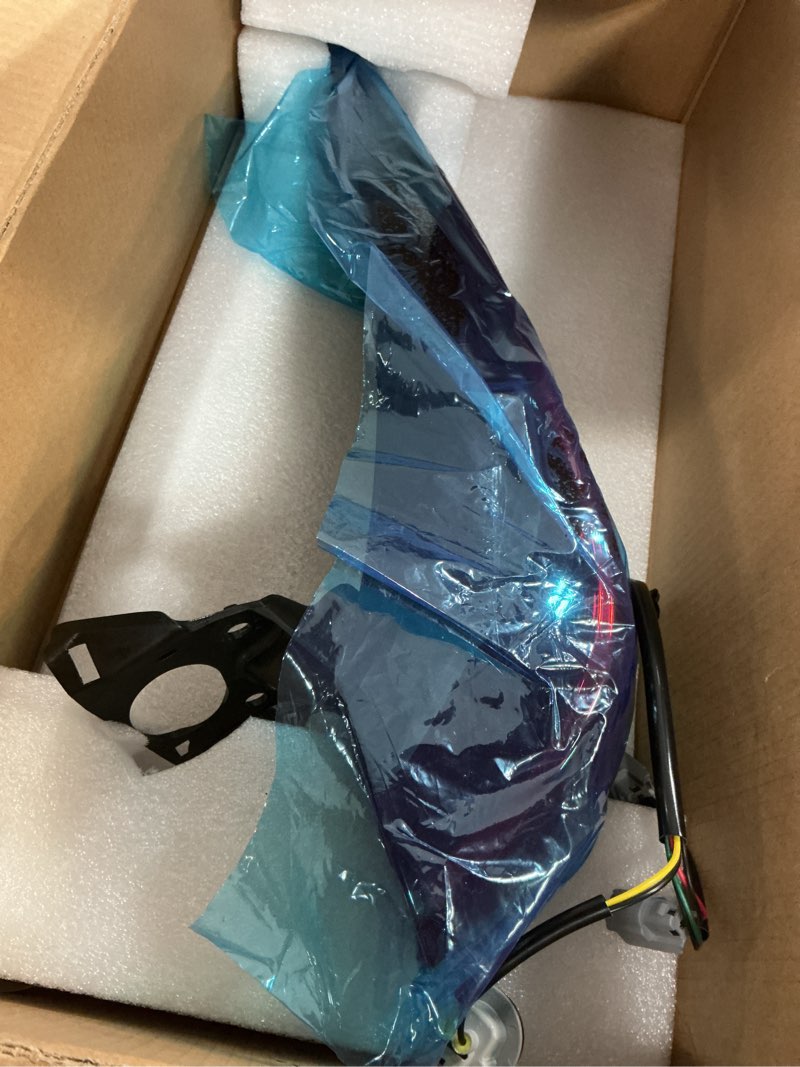 Condition photo showing New/Like New for Halogen Outer Brake Tail Light Rear Lamp Assembly w/Wire Harness Right Passenger Side Compatible with 2020 2021 2022 Toyota Highlander 815500E230 TO2805156 Right (Passenger Side)