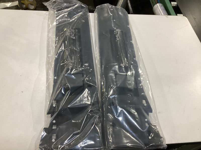 Condition photo showing Good Condition for interior door handle set, fit for some freightliner models 1988-2012, classic xl, classic, fld112, fld120, fld120sd, fld132, inside front left driver & right passenger, oe# 7615209, 7615210 driver and passenger side