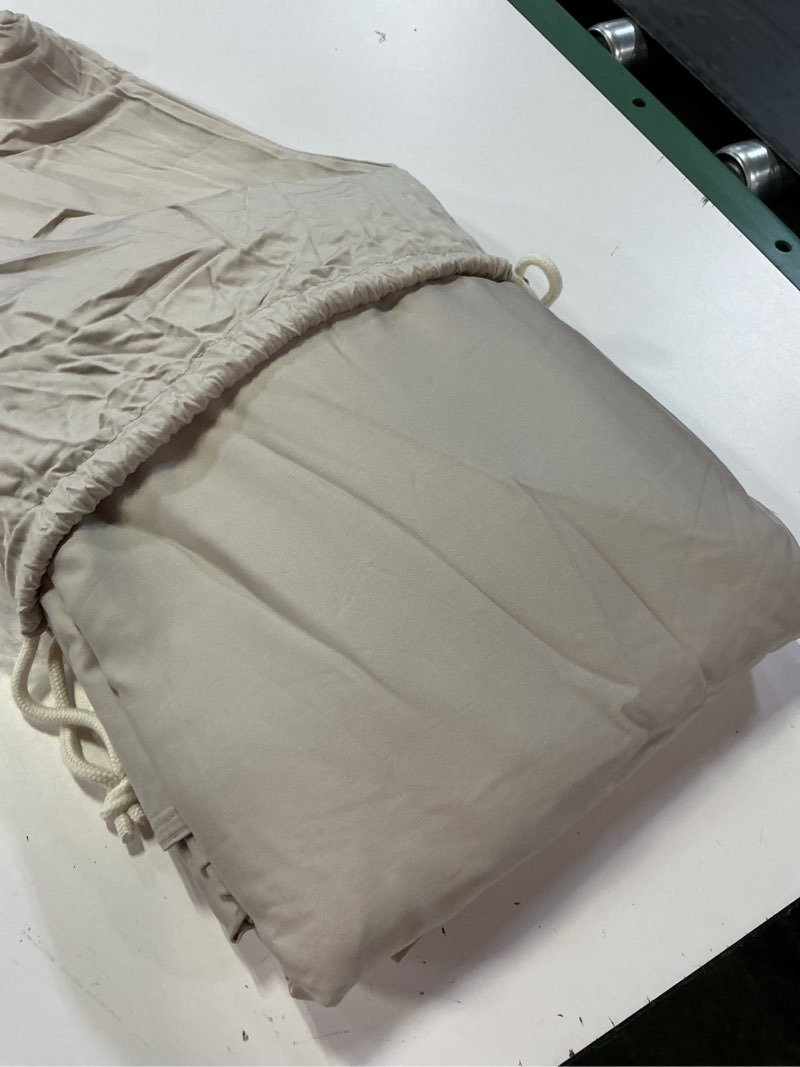 Condition photo showing Good Condition for bamboo duvet cover set color sand size full/queen 