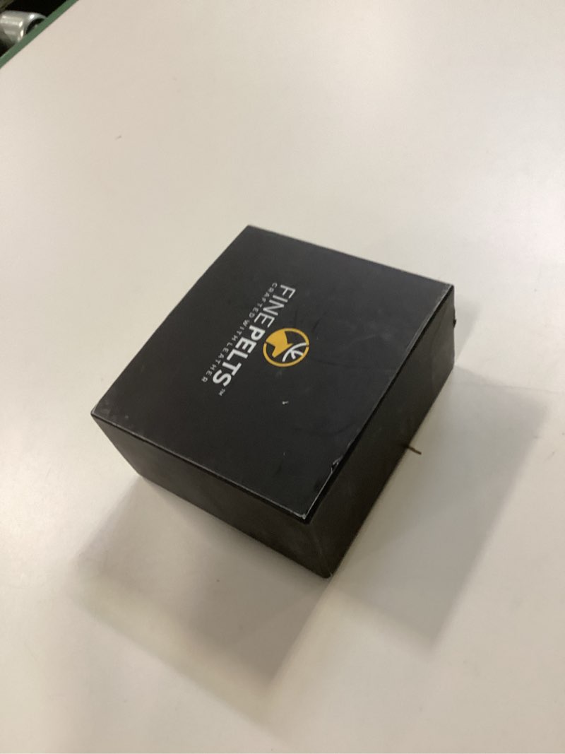 https://lotting-media.assets.bidfta.com/lotting_4695312d-27ae-4b68-8a6e-ea8c1c3e0df2