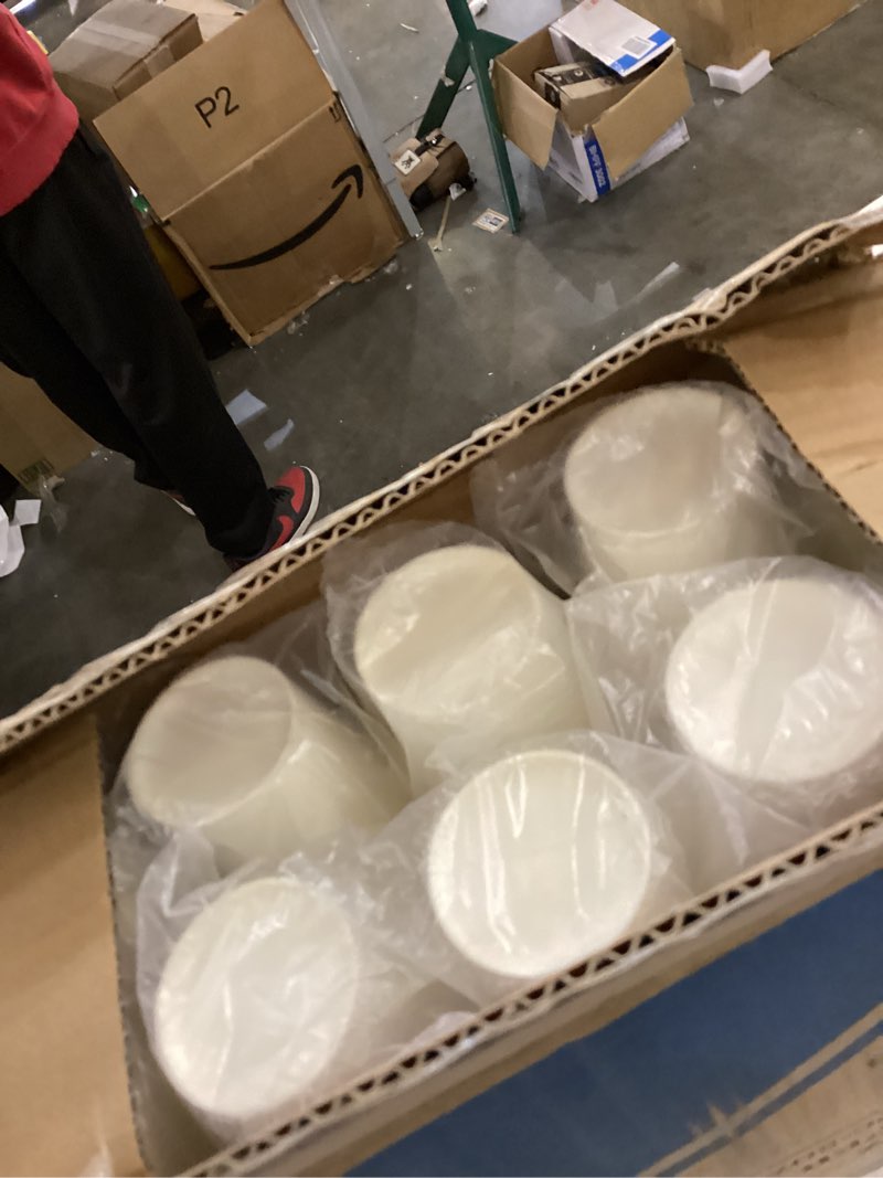 White paper cups 600 pieces