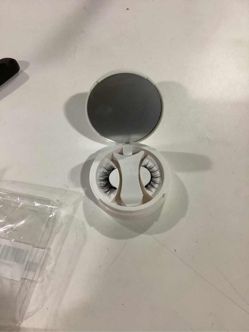 Condition photo showing New/Like New for Magnetic Eyelashes with Applicator, No Eyeliner Needed, No Glue Reusable Magnetic Lashes, Natural Lightweight False Eyelashes, Easy Apply for Beginners Natural Look