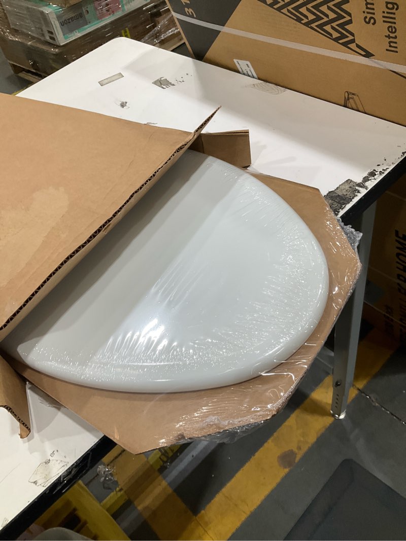 Condition photo showing Good Condition for mayfair linden slow close toilet seat, non slip heavy duty wood, easy install, elongated, white elongated traditional hinge