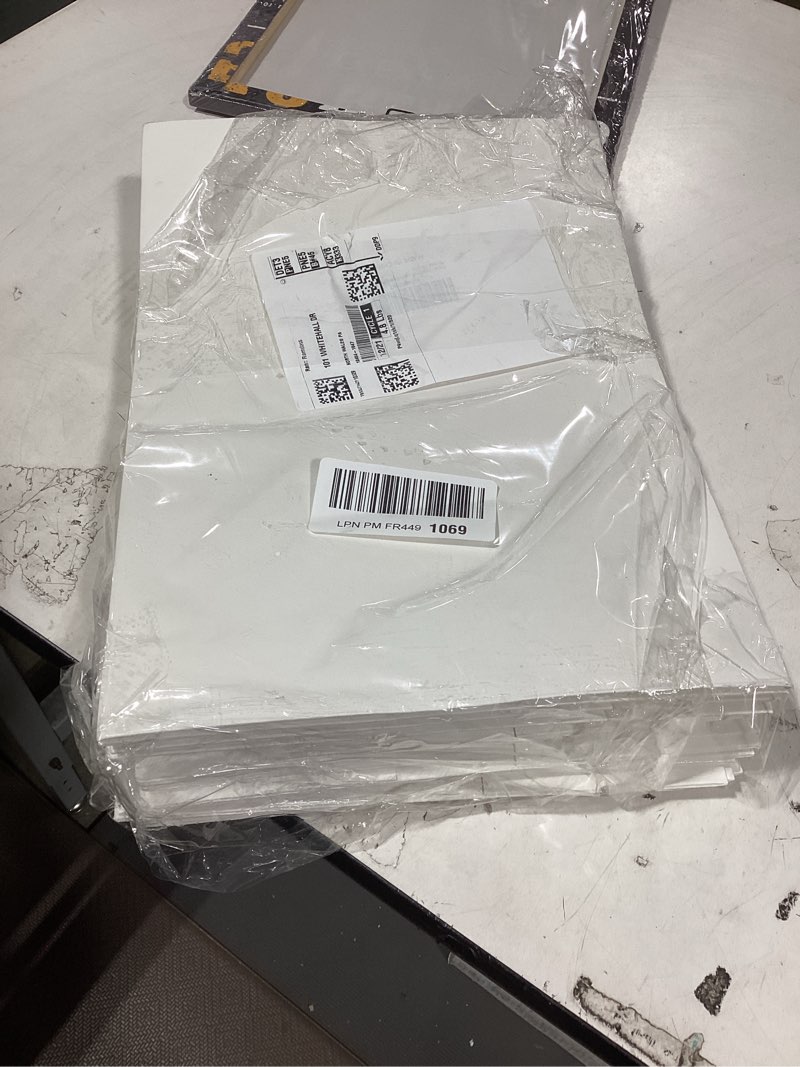 Condition photo showing Good Condition for mefleet 14x10x4 large gift boxes with lids 16 pack extra deep clothes shirt robe sweater box for christmas presents, holidays, birthday gift wrapping white