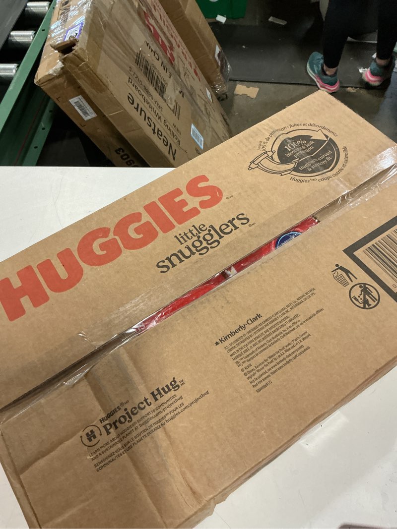 Condition photo showing New/Like New for huggies size 3 diapers, little snugglers baby diapers, size 3 (16-28 lbs), 168 count (6 packs of 28), packaging may vary