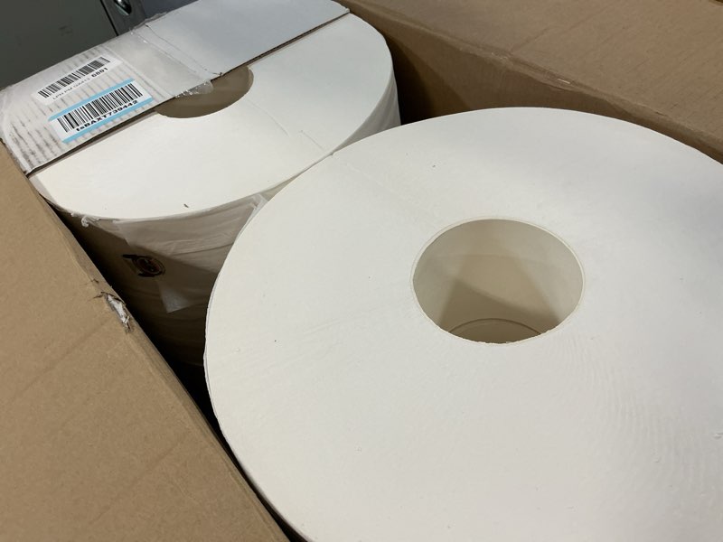 Condition photo showing Good Condition for 3.5 in. x 2000 ft. jrt septic safe 2-ply bath tissue - jumbo  white (6/carton)