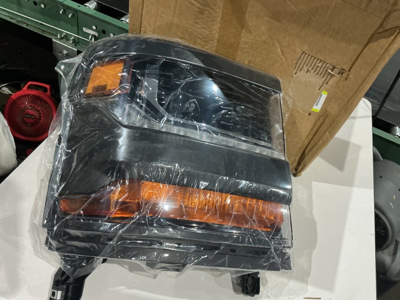 Condition photo showing Good Condition for headlight assembly fits for 2016 2017 2018 chevy silverado 1500 pickup hid/xenon projector headlights replacement factory headlamp driver & passenger side black housing & clear lens driver & passenger side w/o bulbs w/o fog light