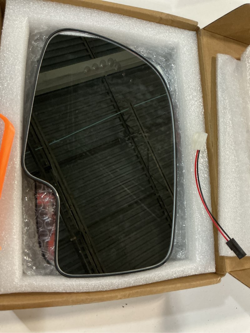 Condition photo showing Good Condition for driver and passenger side view heated mirror glass fits for 2003-2006 chevy silverado suburban tahoe, gmc sierra yukon 2007 classic driver left+passenger right