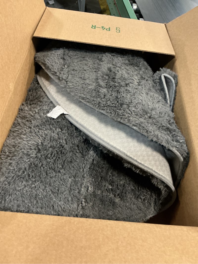 Condition photo showing As Is for Ophanie Round Rug 4Ft Grey Circle Area Rug, Fluffy Fuzzy Bedroom Carpet, Plush Soft Shaggy Indoor Floor Gray Living Room Rugs for Kids Home Decor Aesthetic, Nursery 4' (Round) 1- Grey